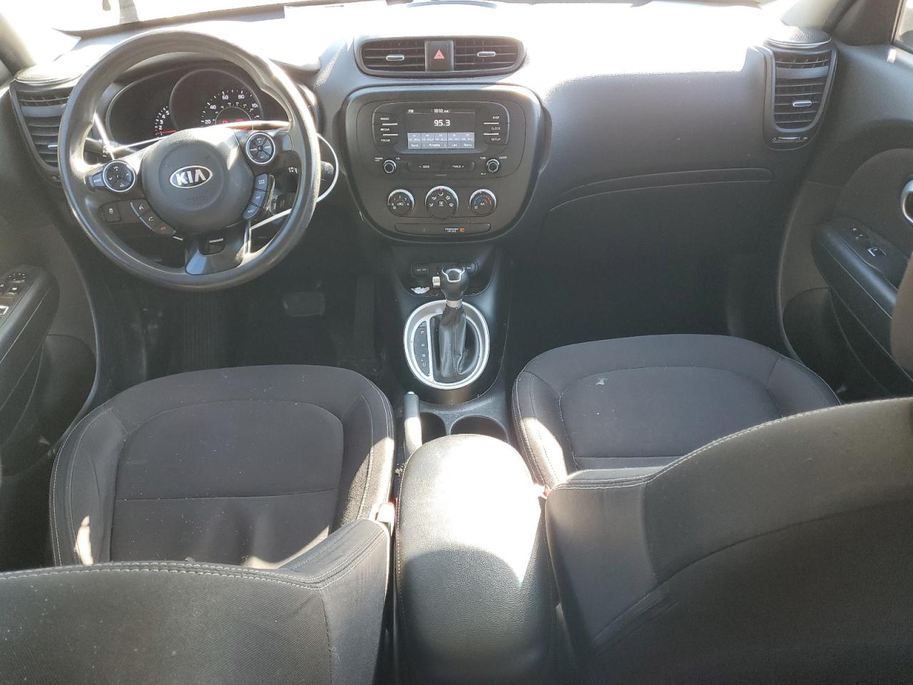 2017 KIA Soul VIN KNDJN2A23H7495301 Copart auction photo, minor dent/scratches damage thumbnail 8