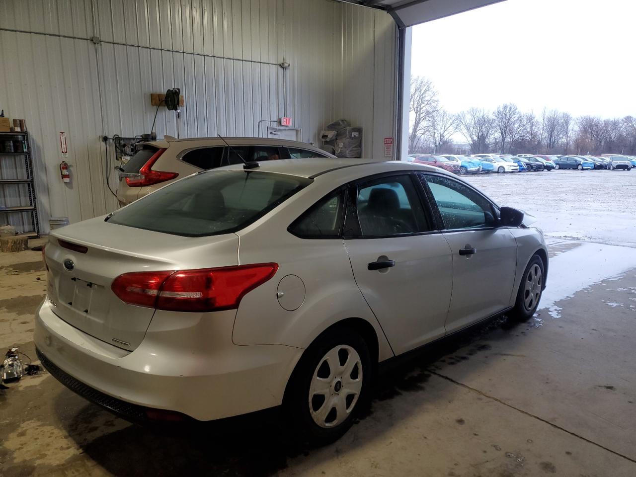 2015 Ford Focus VIN 1FADP3E25FL277118 Copart auction photo, front end damage thumbnail 3