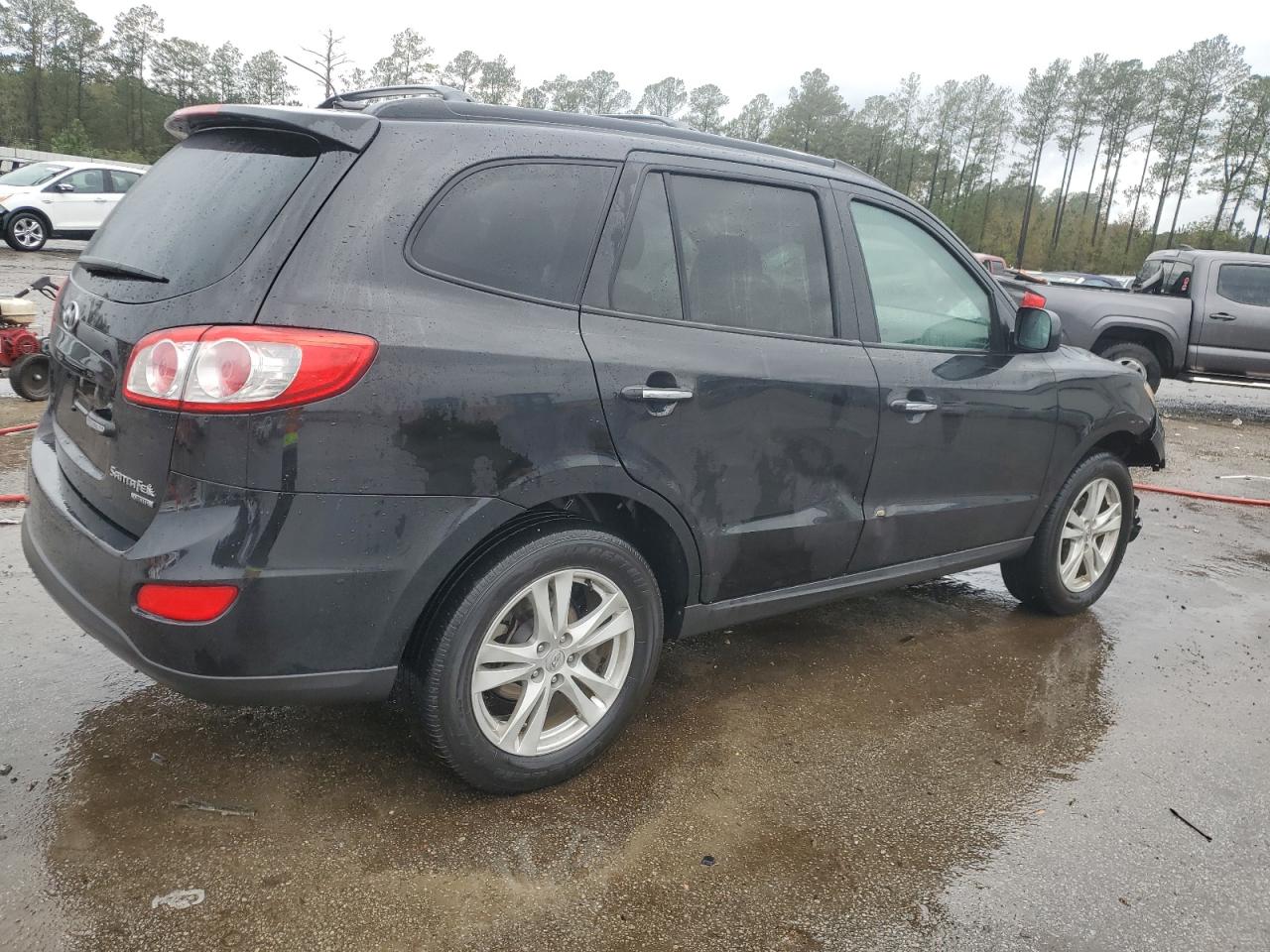 2011 Hyundai Santa Fe VIN 5XYZK4AG8BG075241 Copart auction photo, front end / side damage thumbnail 3