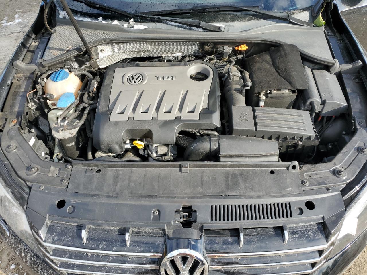 2014 Volkswagen Passat VIN 1VWBN7A38EC120045 Copart auction photo, front end damage thumbnail 11