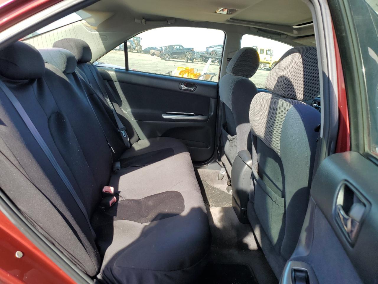 2005 Toyota Camry VIN 4T1BE30K75U031982 Copart auction photo, all over / mechanical damage thumbnail 10