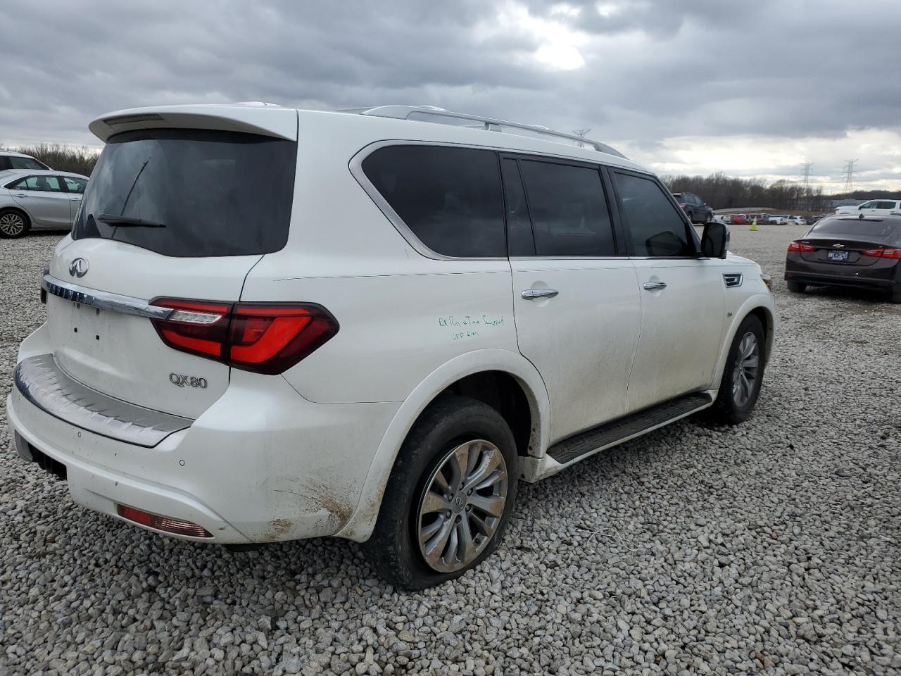 2019 Infiniti QX80 VIN JN8AZ2NF8K9681398 Copart auction photo, minor dent/scratches damage thumbnail 3