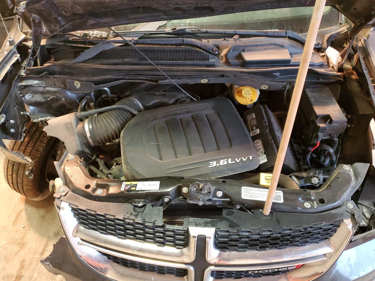 2014 Dodge Caravan VIN 2C4RDGBG5ER353362 Copart auction photo, front end / hail damage thumbnail 13