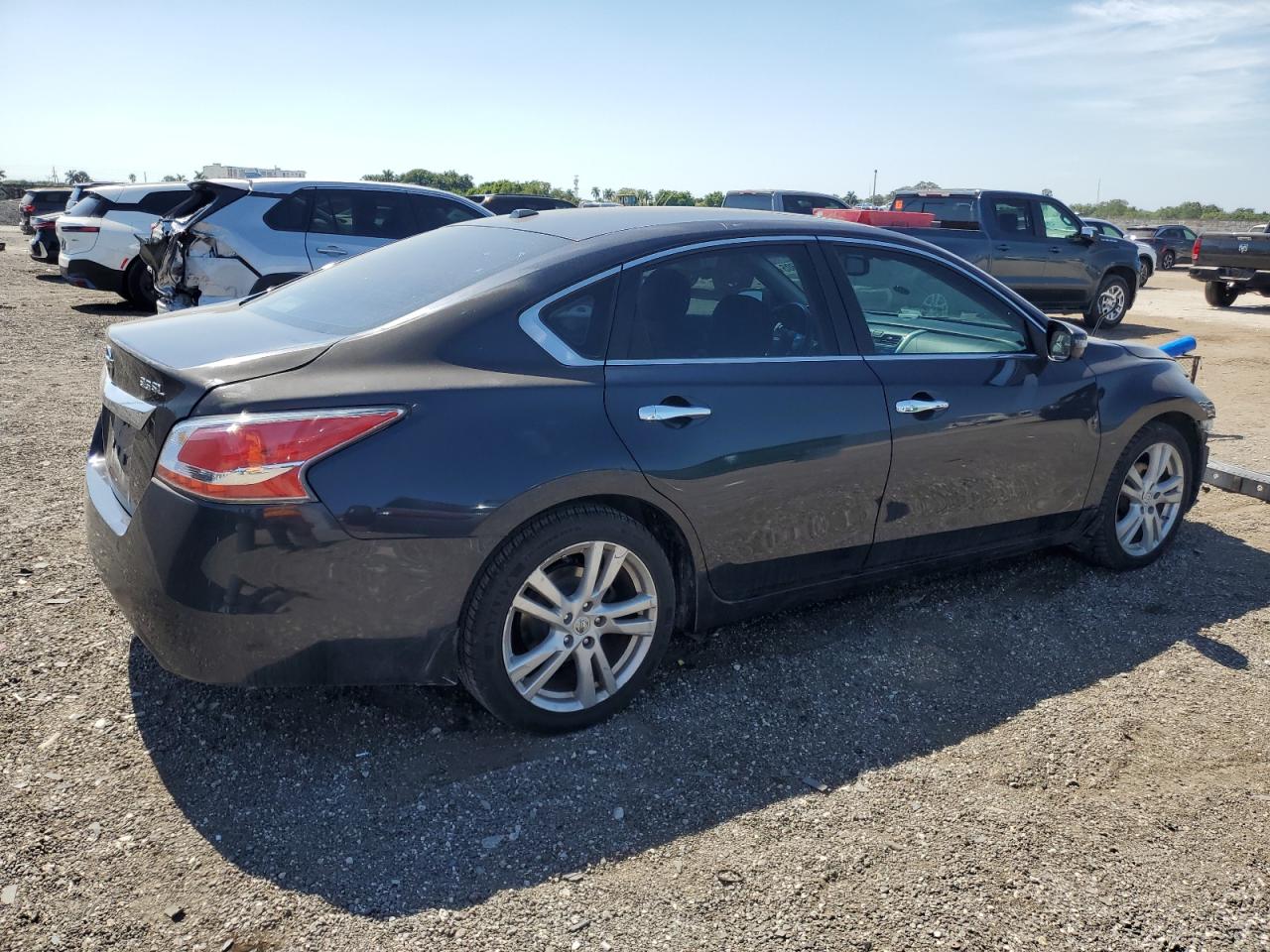 2014 Nissan Altima VIN 1N4BL3AP6EC190329 Copart auction photo, front end damage thumbnail 3