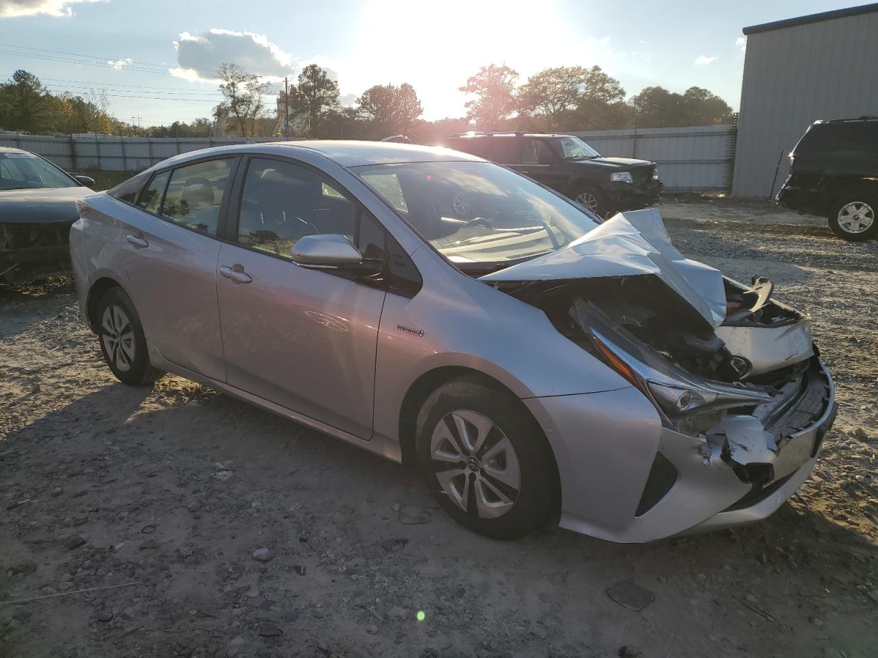 2017 Toyota Prius VIN JTDKBRFU2H3578614 Copart auction photo, front end damage thumbnail 4
