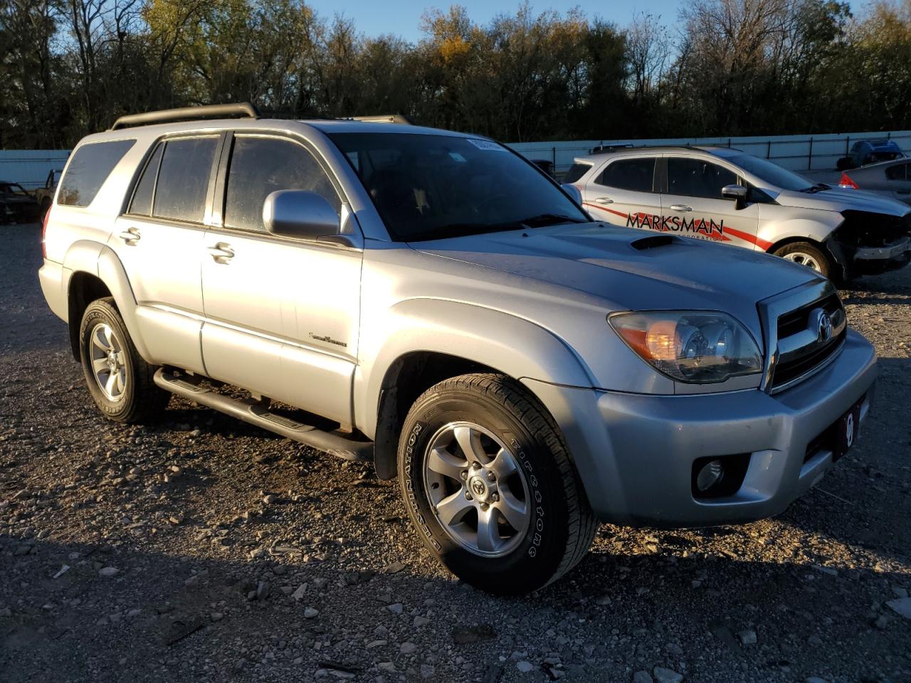 2006 Toyota 4Runner VIN JTEZU14R868052735 Copart auction photo, side / minor dent/scratches damage thumbnail 4