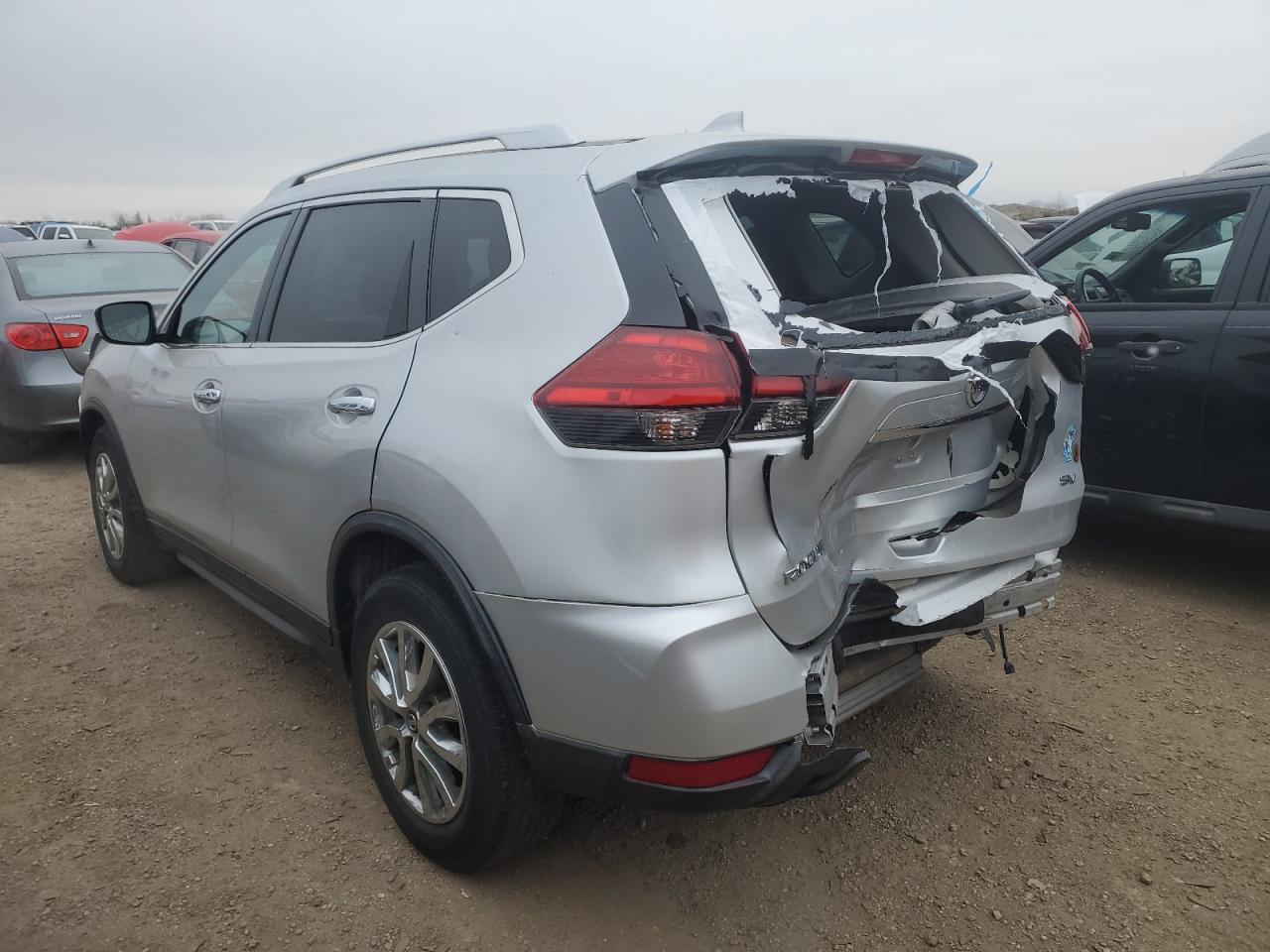 2017 Nissan Rogue VIN KNMAT2MT6HP587416 Copart auction photo, rear end / front end damage thumbnail 2