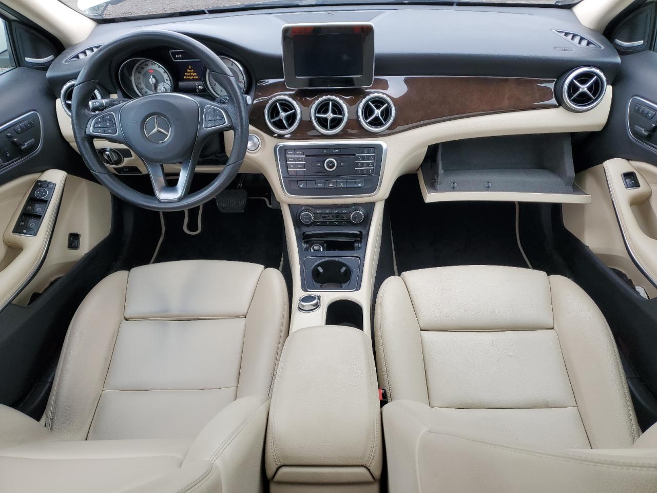 2017 Mercedes-Benz GLA-klasse VIN WDCTG4EB2HJ303386 Copart auction photo, front end damage thumbnail 8