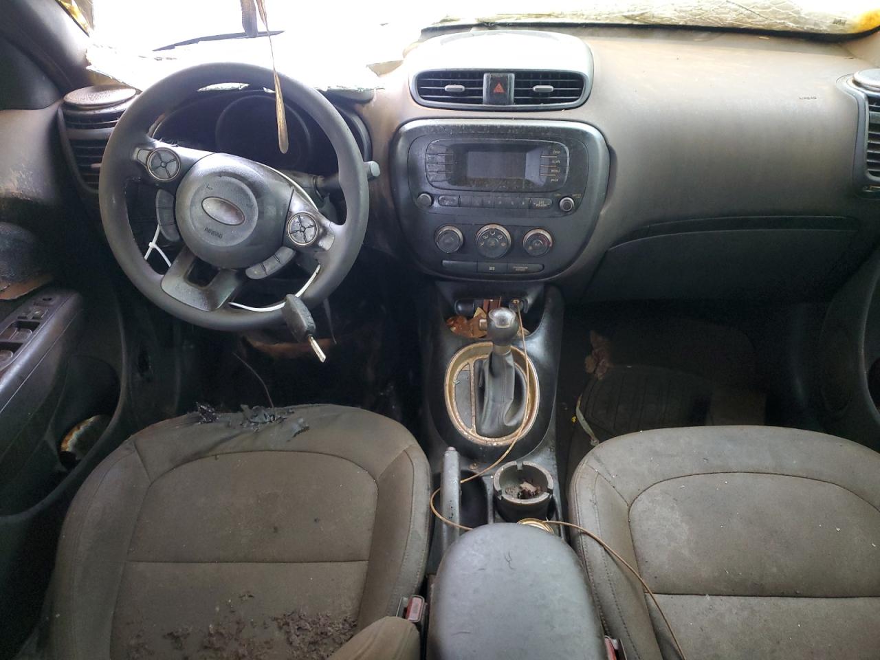 2015 KIA Soul VIN KNDJP3A51F7114973 Copart auction photo, burn damage thumbnail 8