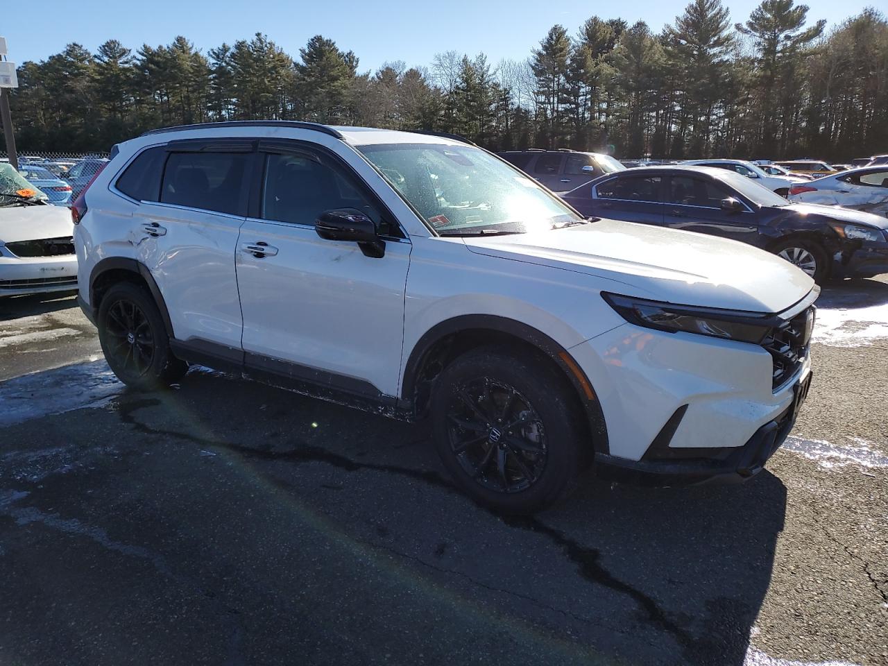 2025 Honda CR-V VIN 2HKRS6H83SH801400 Copart auction photo, side / minor dent/scratches damage thumbnail 4