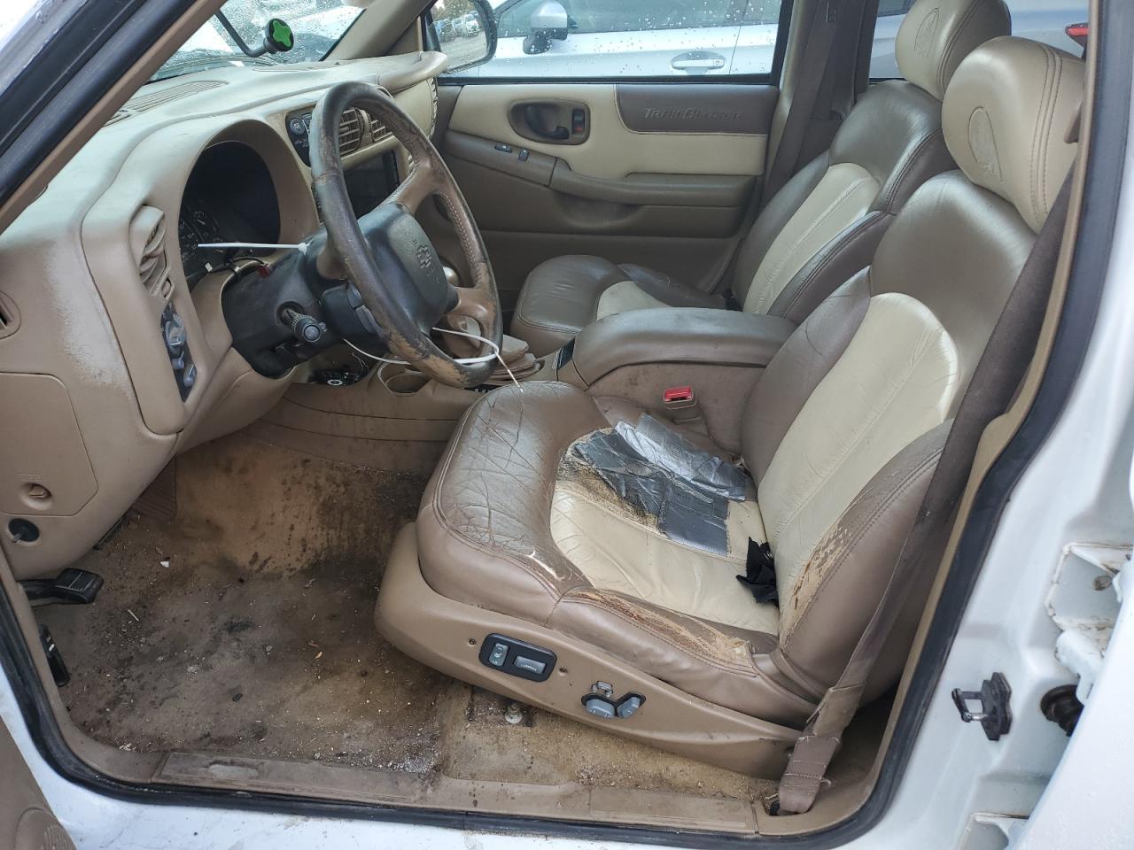 1999 Chevrolet Blazer VIN 1GNDT13W3X2151967 Copart auction photo, front end / minor dent/scratches damage thumbnail 7