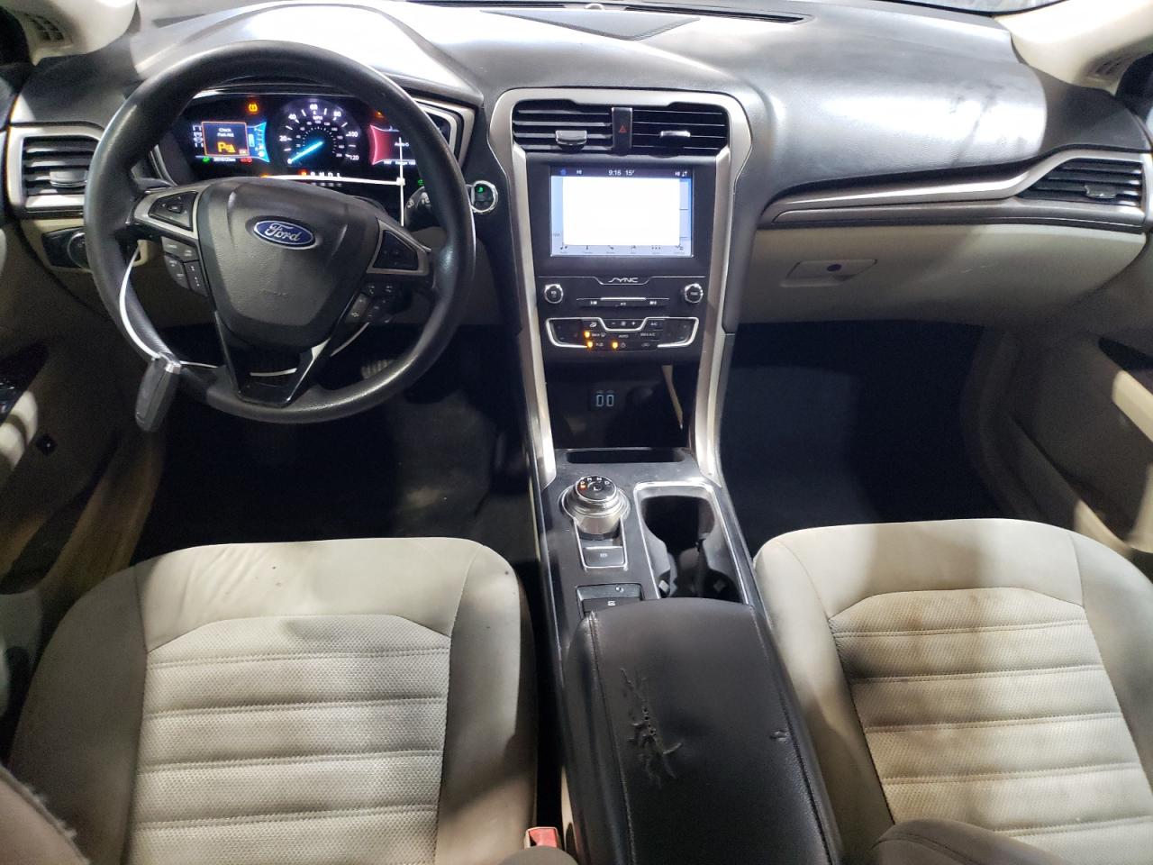 2019 Ford Fusion VIN 3FA6P0LU1KR144119 Copart auction photo, normal wear damage thumbnail 8