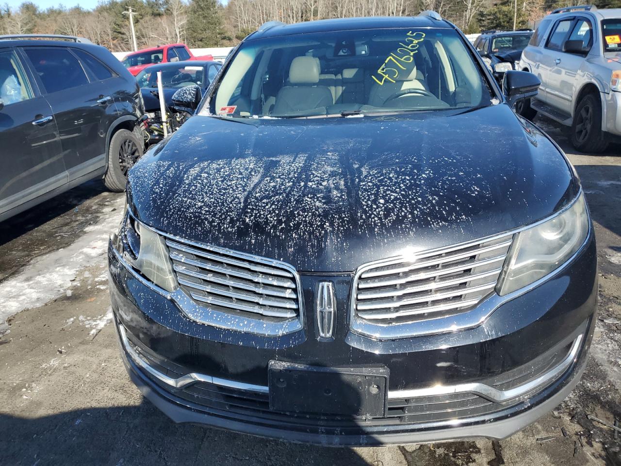 2016 Lincoln MKX VIN 2LMTJ8KR3GBL29028 Copart auction photo, front end damage thumbnail 5