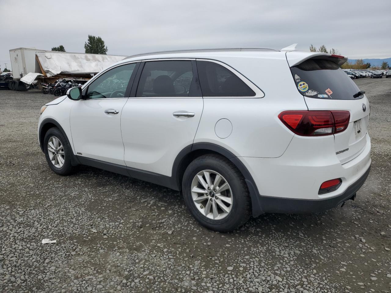 2019 KIA Sorento VIN 5XYPGDA38KG452768 Copart auction photo, mechanical damage thumbnail 2
