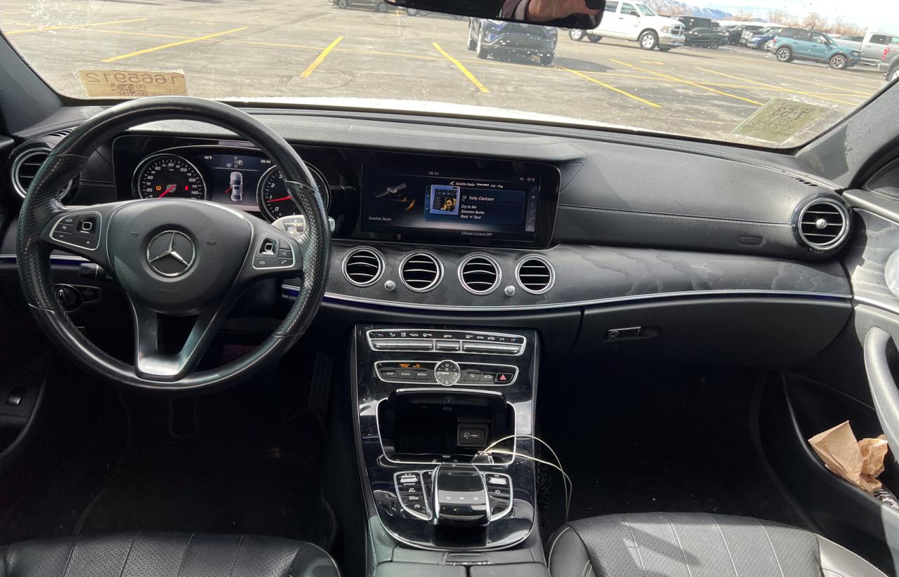 2017 Mercedes-Benz E-klasse VIN WDDZF4KB0HA212985 Copart auction photo, normal wear / minor dent/scratches damage thumbnail 9