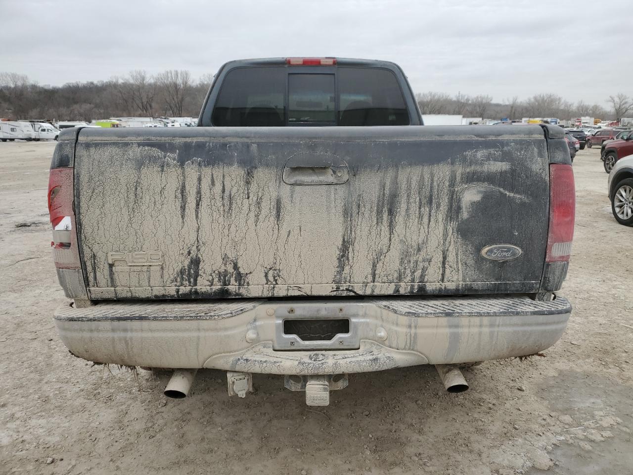 2000 Ford F-150 VIN 1FTRX18L3YKA30262 Copart auction photo, front end damage thumbnail 6