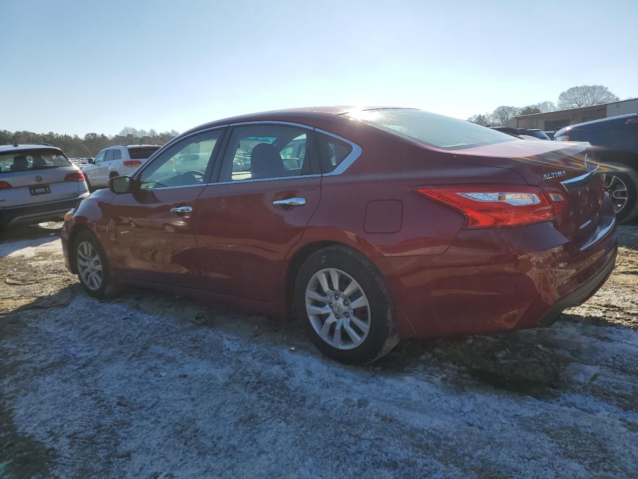 2017 Nissan Altima VIN 1N4AL3AP4HC490144 Copart auction photo, front end / minor dent/scratches damage thumbnail 2