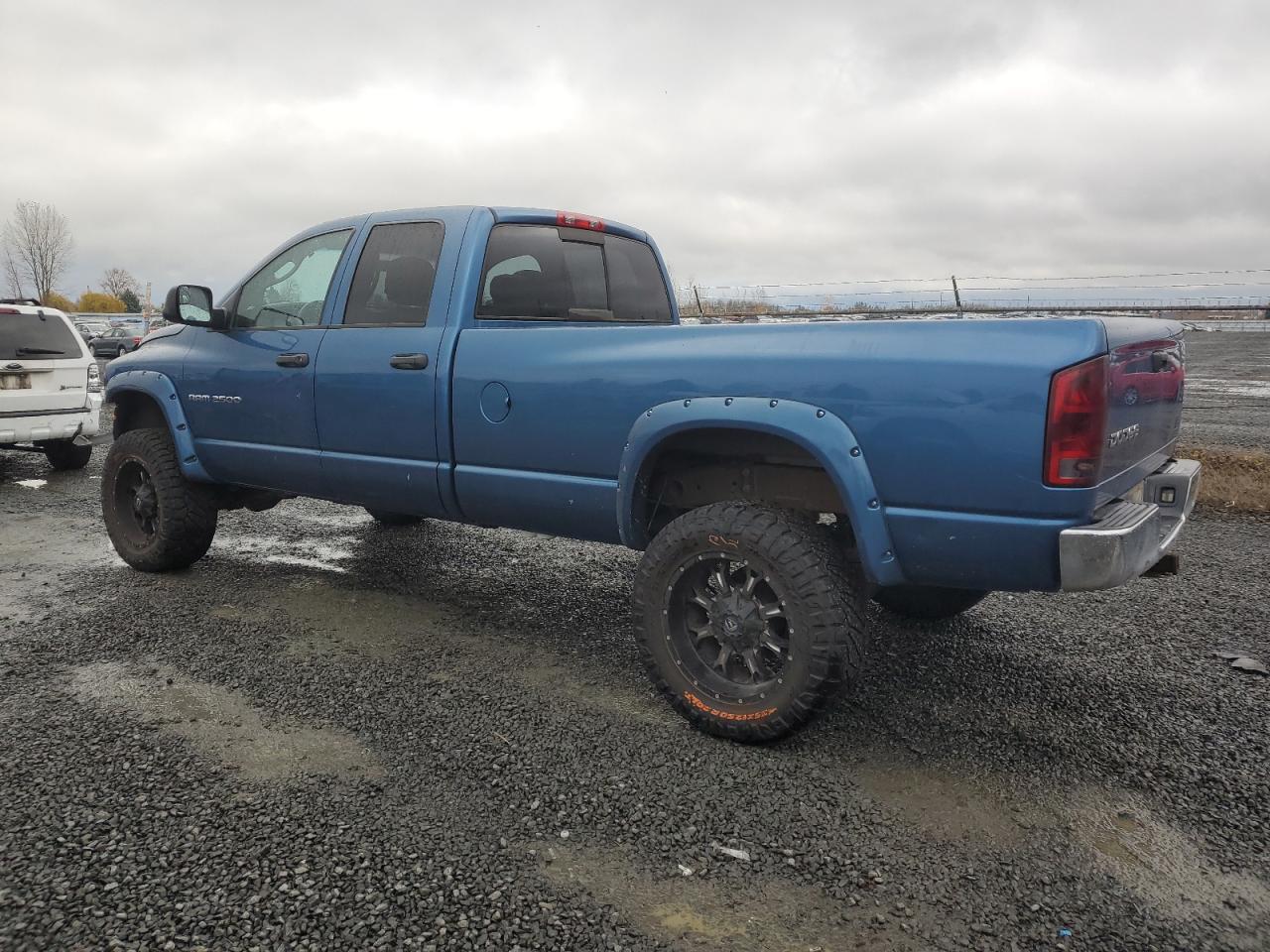 2004 Dodge RAM VIN 3D3KU28CX4G275715 Copart auction photo, front end damage thumbnail 2