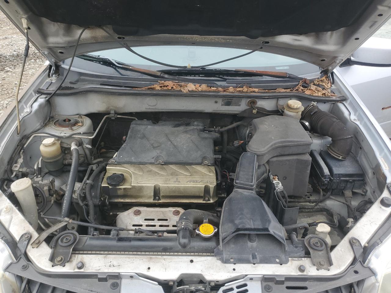 2005 Mitsubishi Outlander VIN JA4LX41F35U002094 Copart auction photo, side / rear end damage thumbnail 12