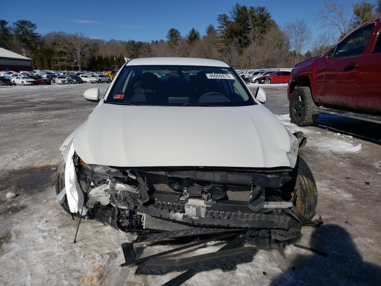 2019 Nissan Altima VIN 1N4BL4BVXKC248506 Copart auction photo, front end damage thumbnail 5