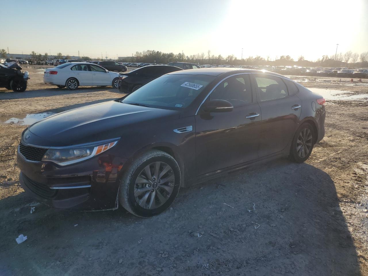 2018 KIA Optima VIN 5XXGT4L39JG270668