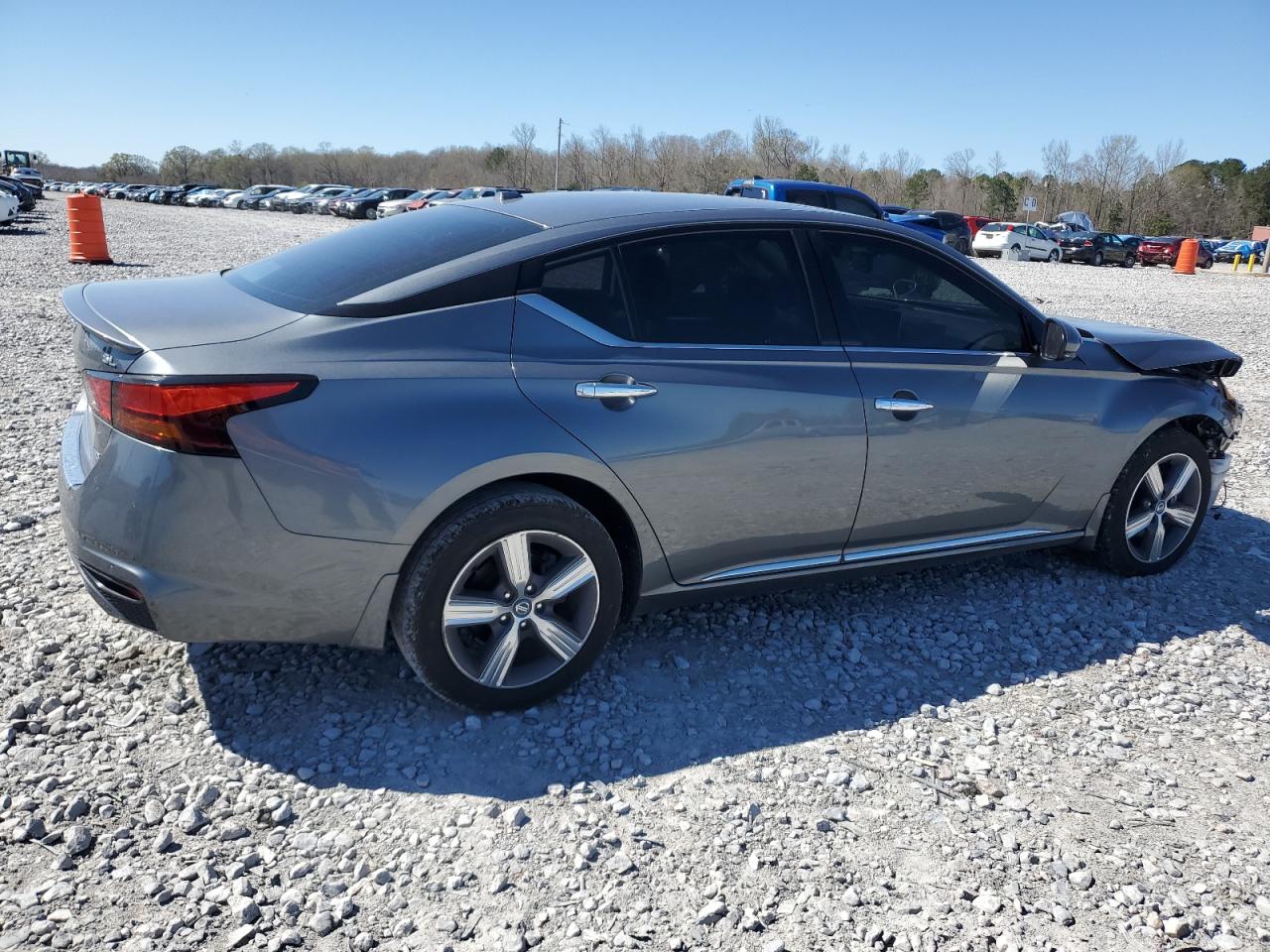 2020 Nissan Altima VIN 1N4BL4EWXLC167236 Copart auction photo, front end damage thumbnail 3