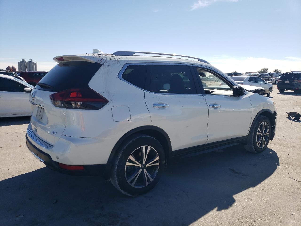 2019 Nissan Rogue VIN 5N1AT2MT8KC767989 Copart auction photo, front end damage thumbnail 3