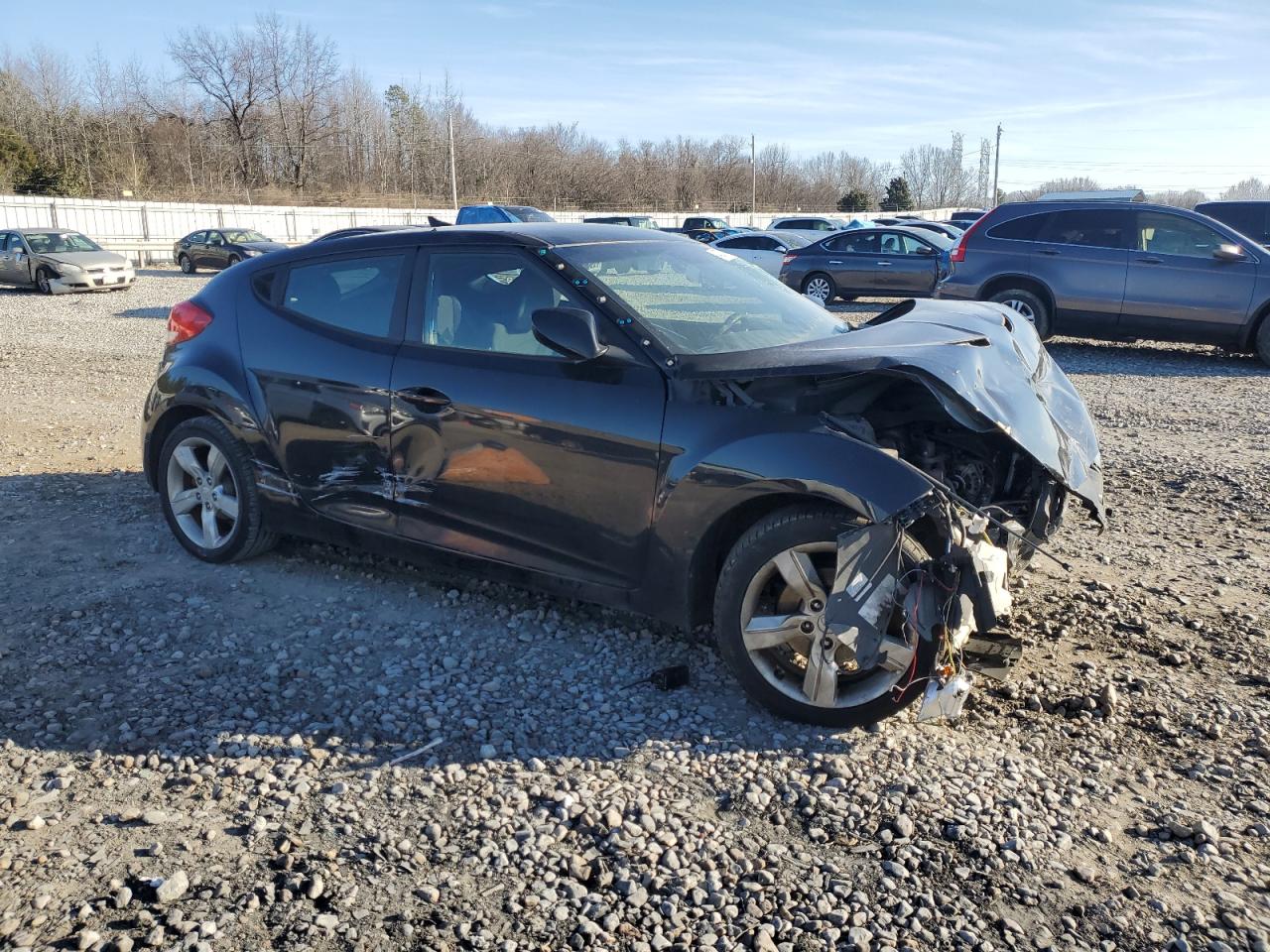 2015 Hyundai Veloster VIN KMHTC6AD6FU228929 Copart auction photo, front end / side damage thumbnail 4