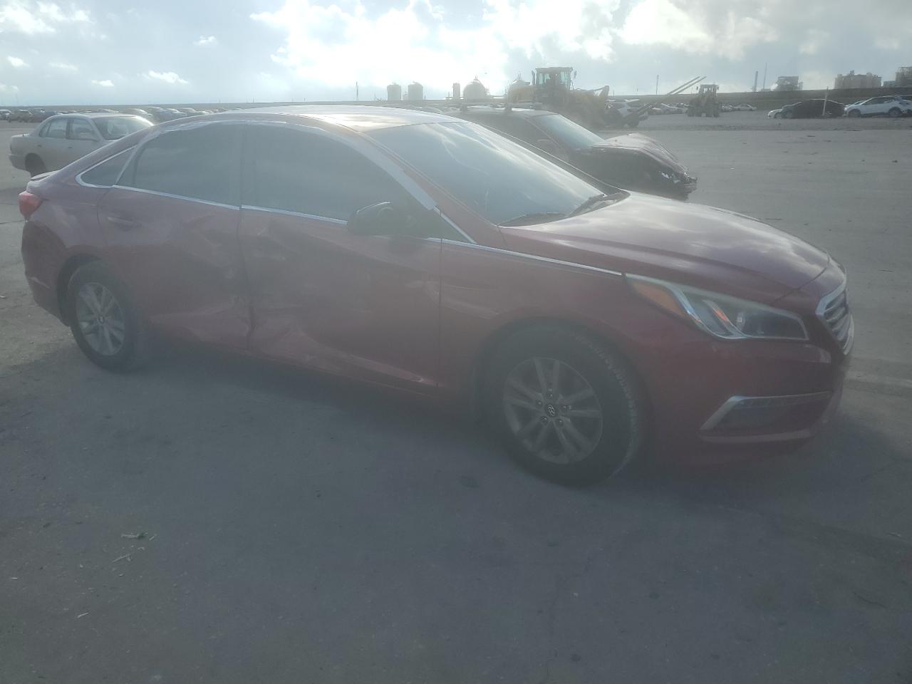 2015 Hyundai Sonata VIN 5NPE24AFXFH186555 Copart auction photo, side damage thumbnail 4
