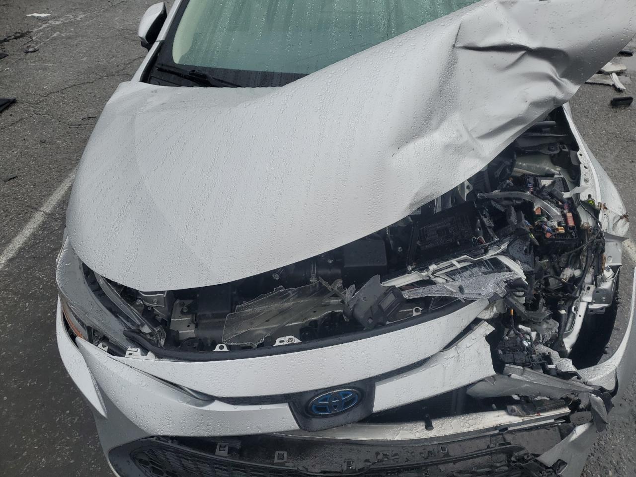 2020 Toyota Corolla VIN JTDEBRBE9LJ025233 Copart auction photo, front end damage thumbnail 12