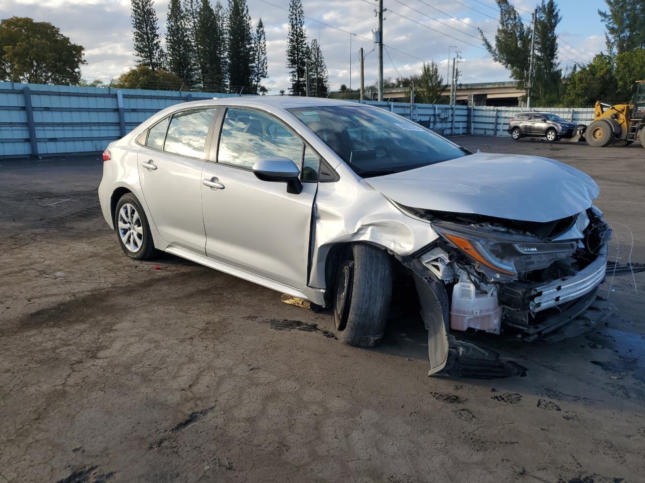 2021 Toyota Corolla VIN 5YFEPMAE2MP230184 Copart auction photo, front end damage thumbnail 4