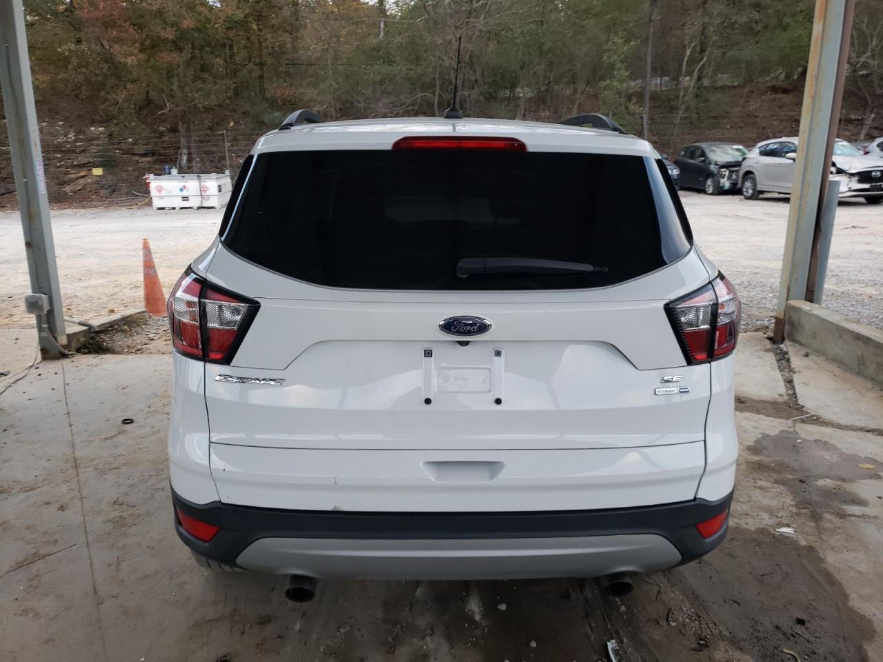 2018 Ford Escape VIN 1FMCU9GD1JUB15307 Copart auction photo, front end / side damage thumbnail 6