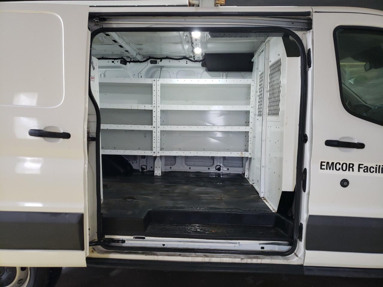 2018 Ford Transit VIN 1FTYR1YM0JKA49131 Copart auction photo, minor dent/scratches damage thumbnail 11