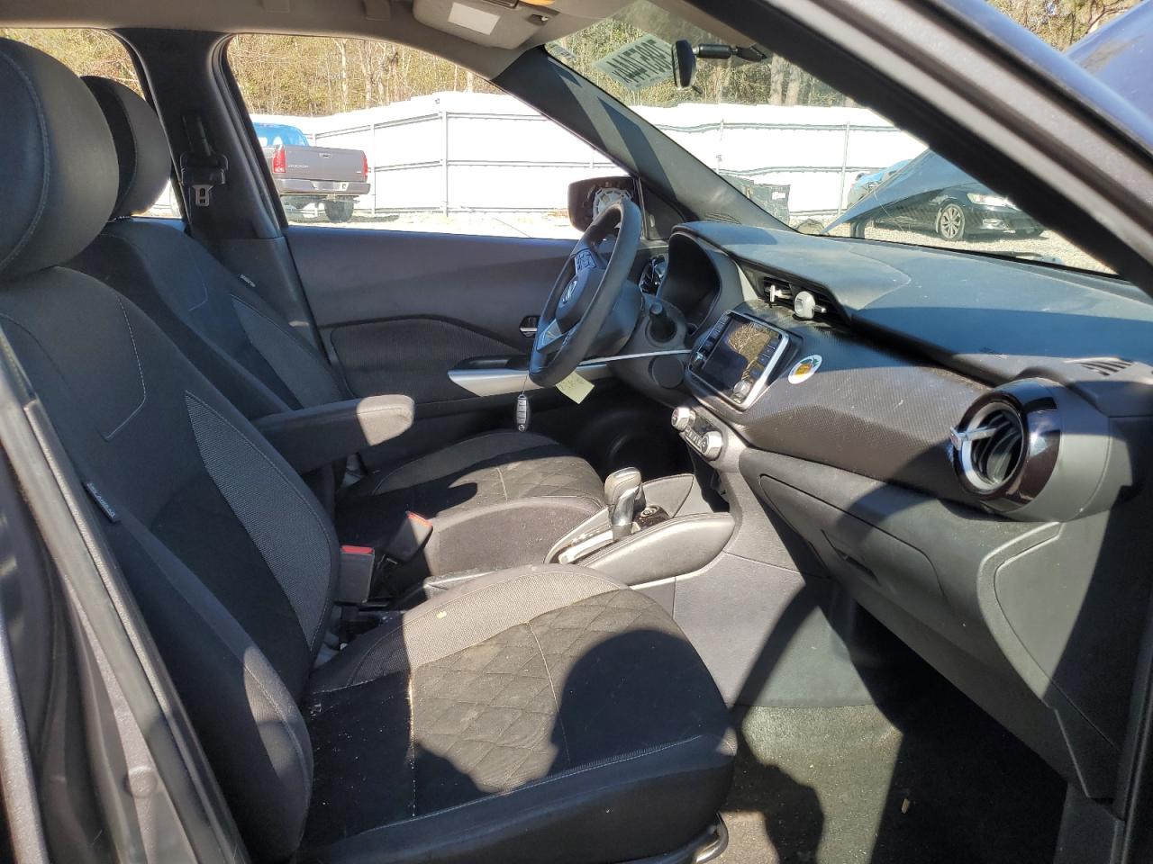 2019 Nissan Kicks VIN 3N1CP5CU9KL532926 Copart auction photo, all over damage thumbnail 7