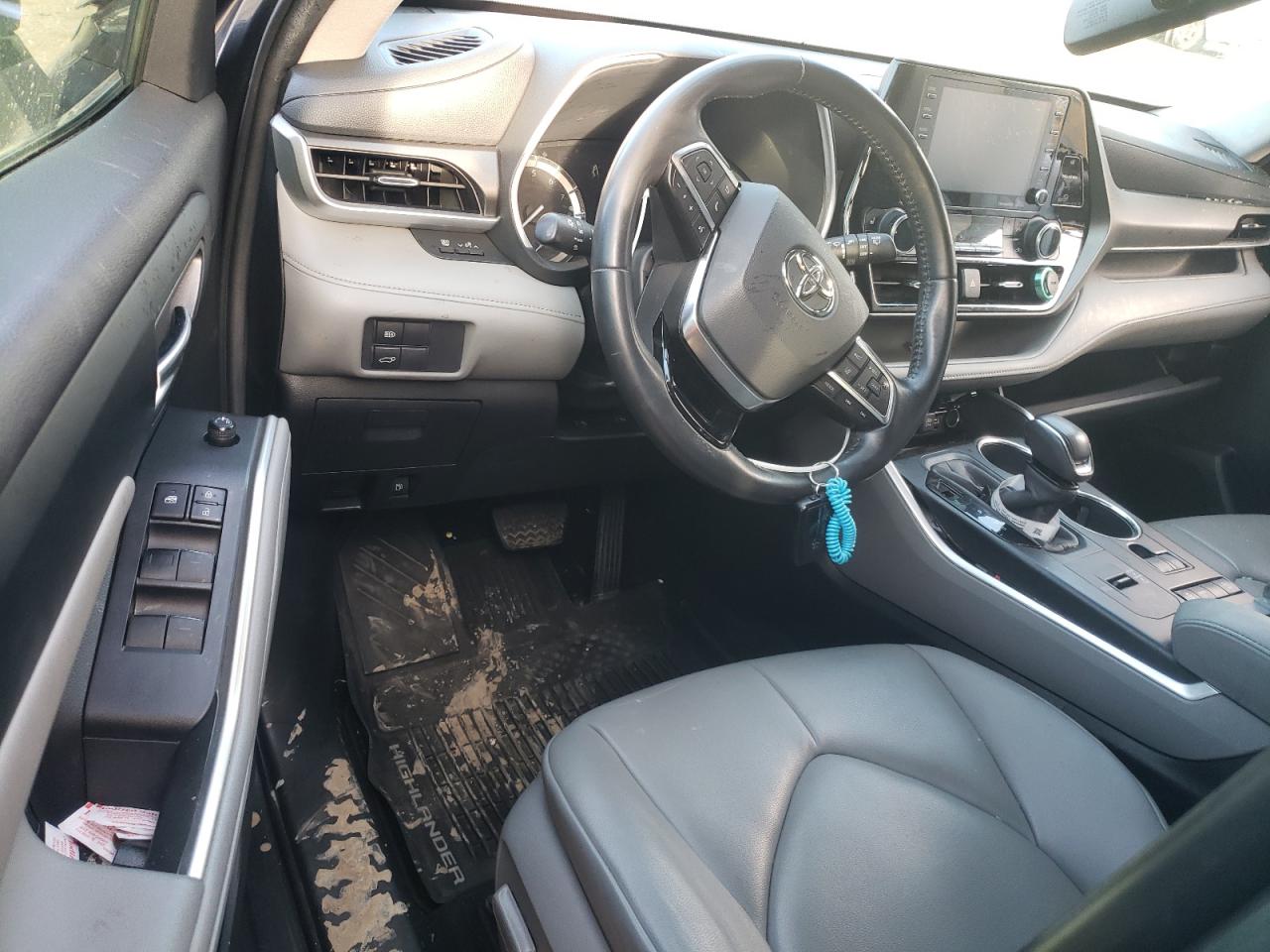 2020 Toyota Highlander VIN 5TDGZRAH1LS019638 Copart auction photo, side / front end damage thumbnail 8