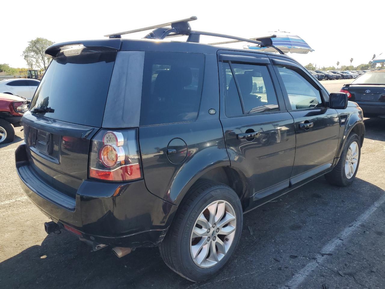 2014 Land Rover LR2 VIN SALFR2BG1EH387679 Copart auction photo, mechanical damage thumbnail 3