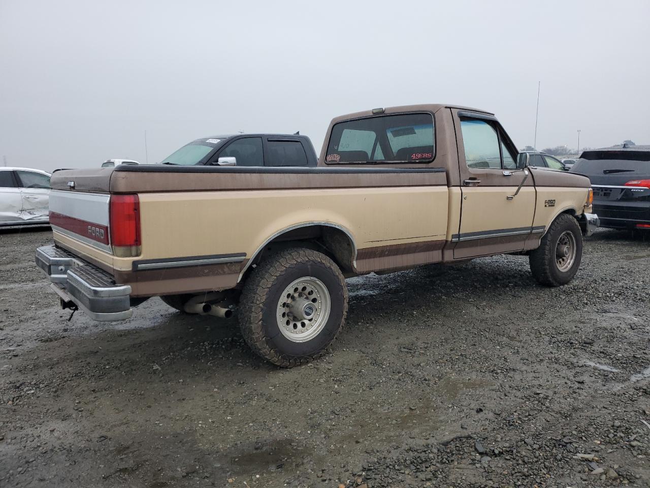 1988 Ford F250 VIN 1FTHF25G9JPB26935 Copart auction photo, front end / rear end damage thumbnail 3