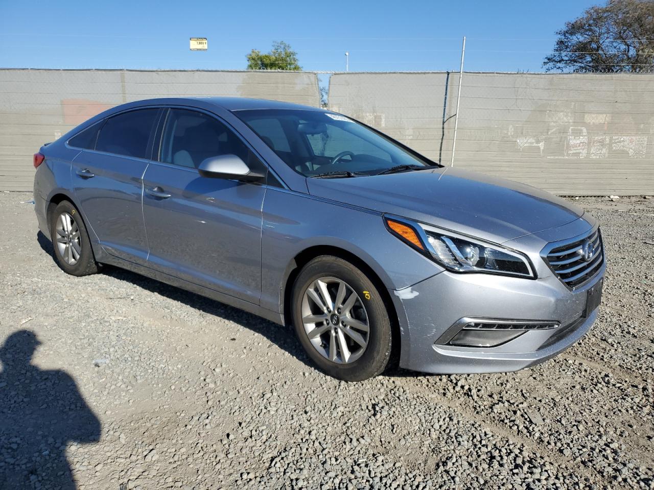 2015 Hyundai Sonata VIN 5NPE24AF9FH176048 Copart auction photo, front end damage thumbnail 4