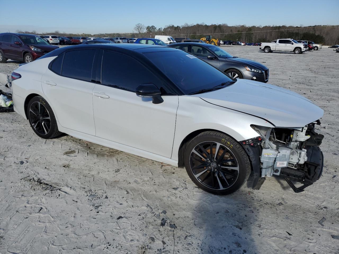 2019 Toyota Camry VIN 4T1B61HK1KU264726 Copart auction photo, front end damage thumbnail 4