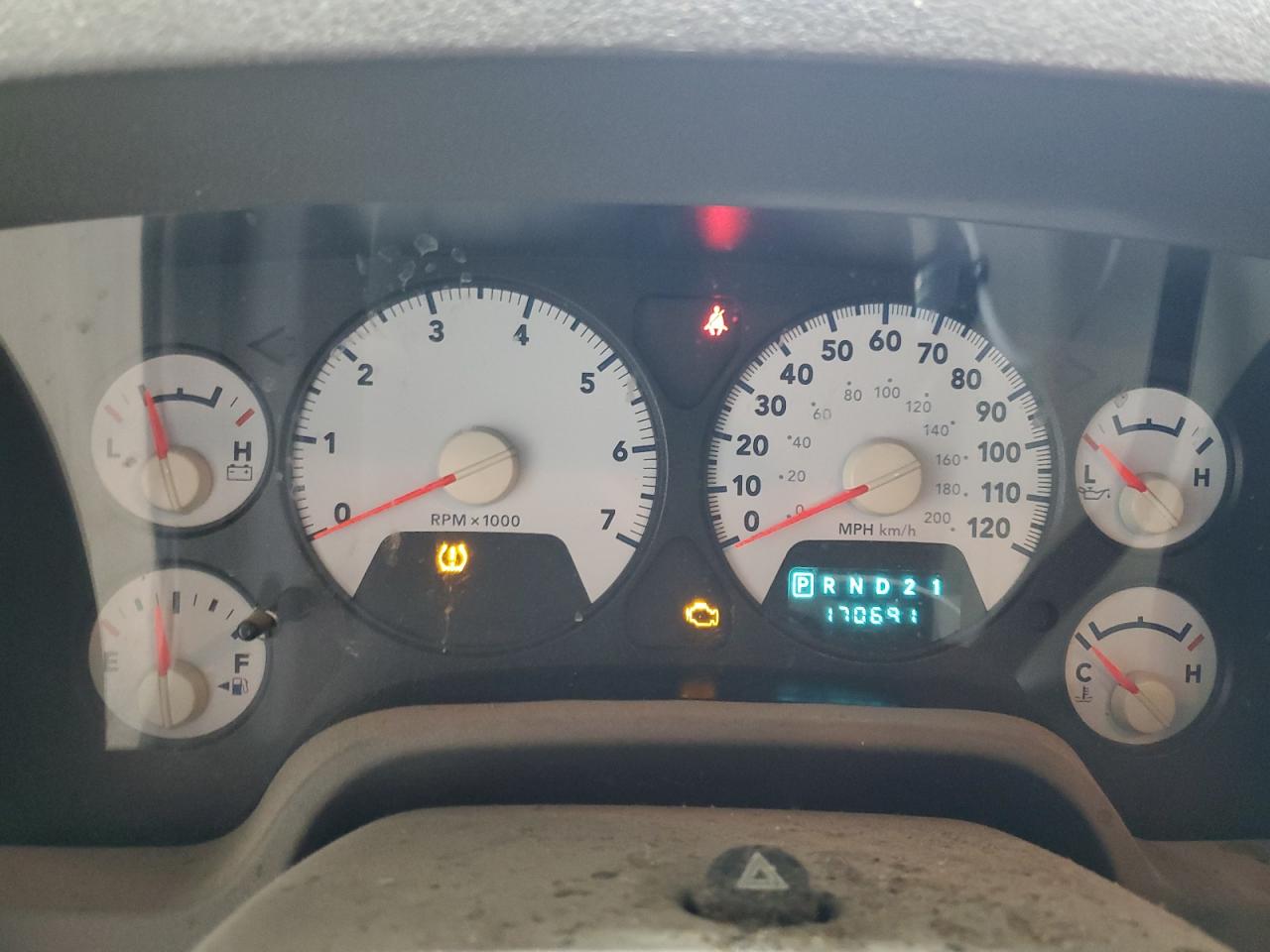 2008 Dodge RAM VIN 1D7HA18N88J162394 Copart auction photo, front end / minor dent/scratches damage thumbnail 9