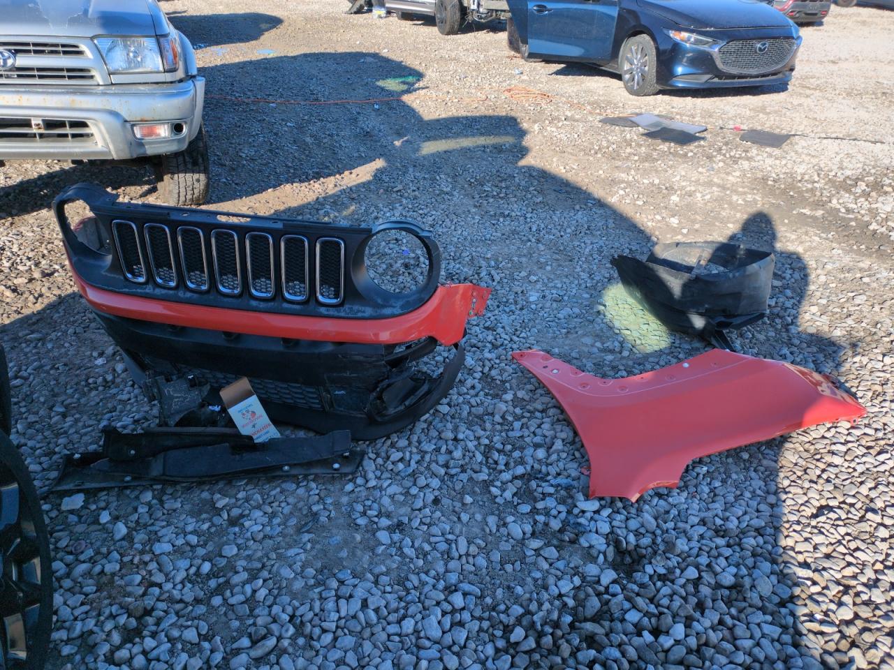 2018 Jeep Renegade VIN ZACCJBBB1JPH07608 Copart auction photo, front end damage thumbnail 12