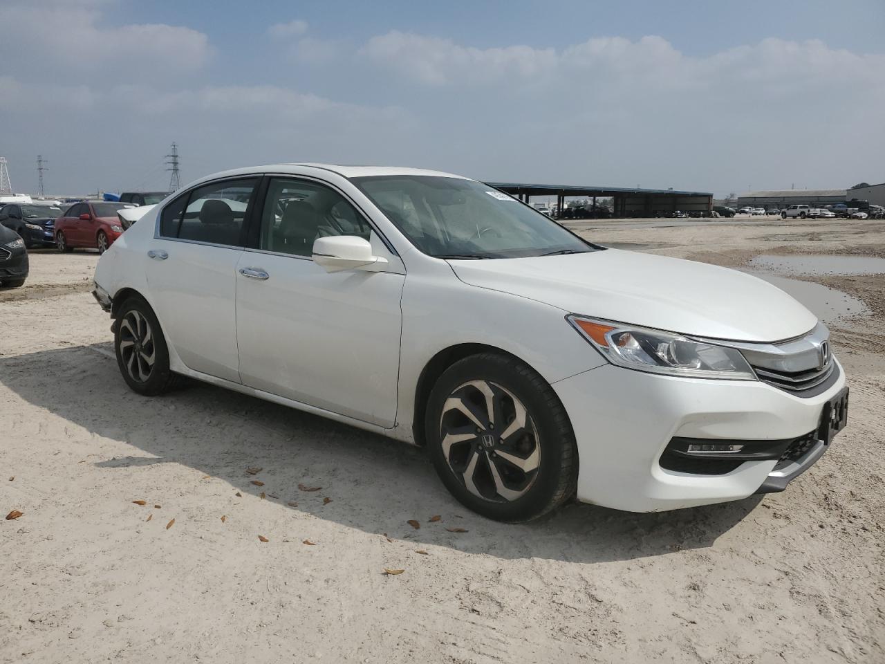 2017 Honda Accord VIN 1HGCR3F82HA025216 Copart auction photo, rear end / minor dent/scratches damage thumbnail 4