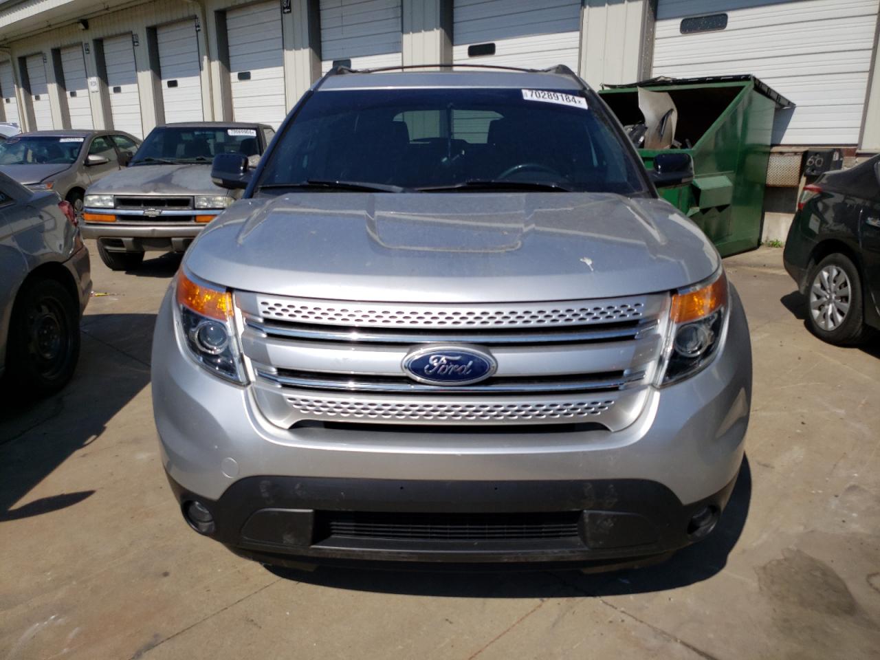 2011 Ford Explorer VIN 1FMHK7D83BGA49916 Copart auction photo, minor dent/scratches / mechanical damage thumbnail 5
