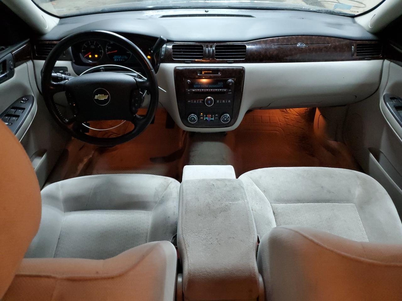 2013 Chevrolet Impala VIN 2G1WB5E34D1193115 Copart auction photo, front end / minor dent/scratches damage thumbnail 8