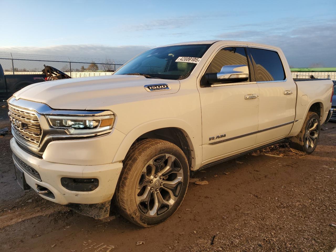 2019 RAM 1500 VIN 1C6SRFHT5KN692740