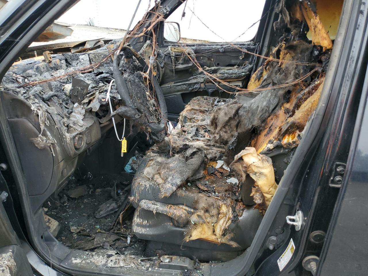 2013 Honda Ridgeline VIN 5FPYK1F74DB011900 Copart auction photo, burn damage thumbnail 7