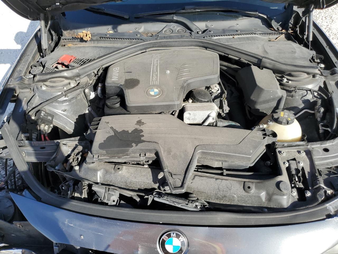 2015 BMW 4er VIN WBA3N3C54FK233395 Copart auction photo, front end damage thumbnail 11