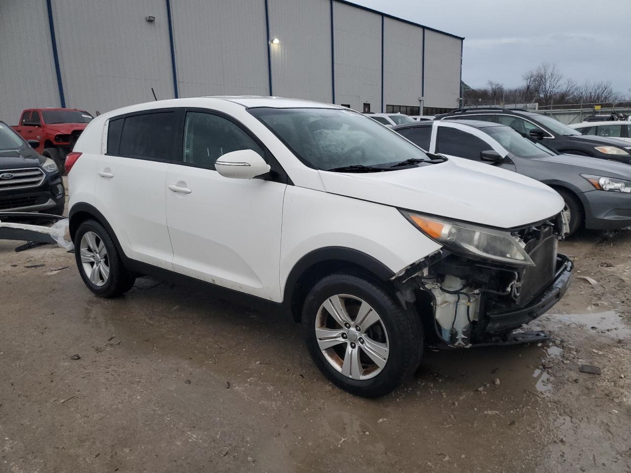2013 KIA Sportage VIN KNDPB3A26D7470055 Copart auction photo, front end damage thumbnail 4