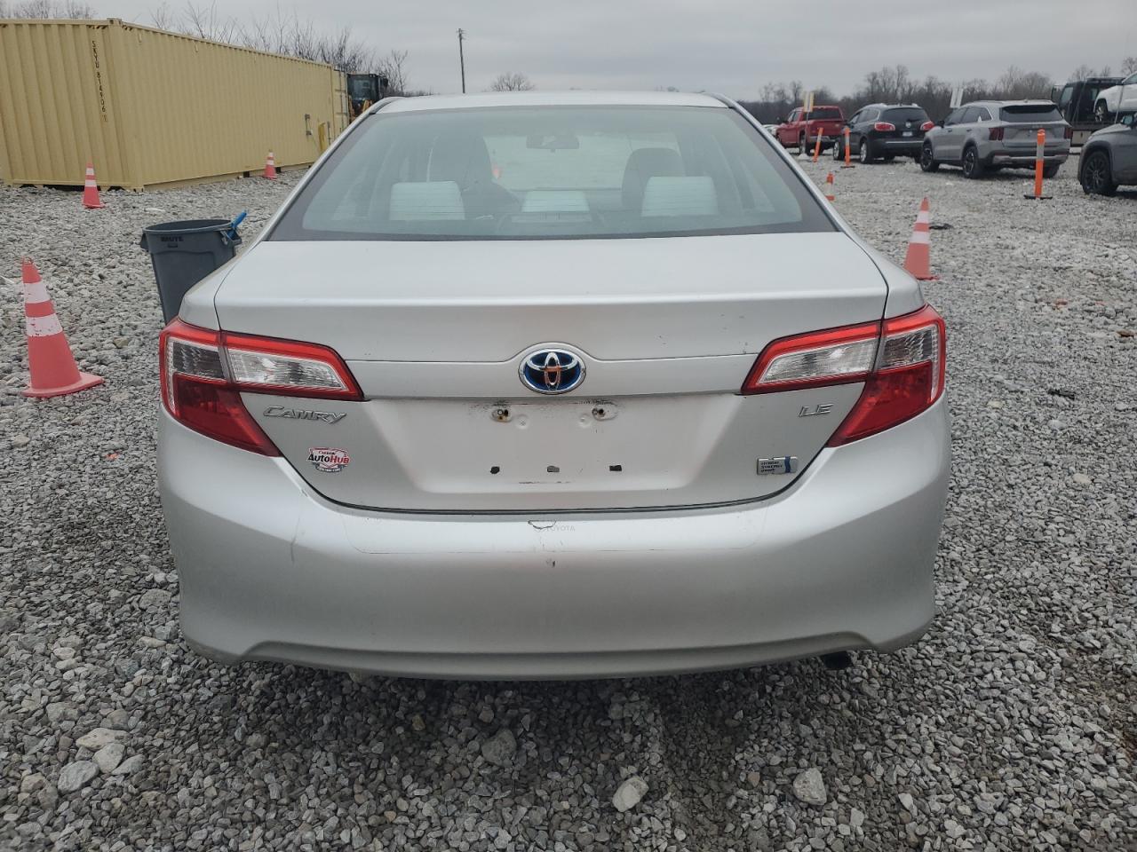 2013 Toyota Camry VIN 4T1BD1FKXDU075696 Copart auction photo, front end / mechanical damage thumbnail 6