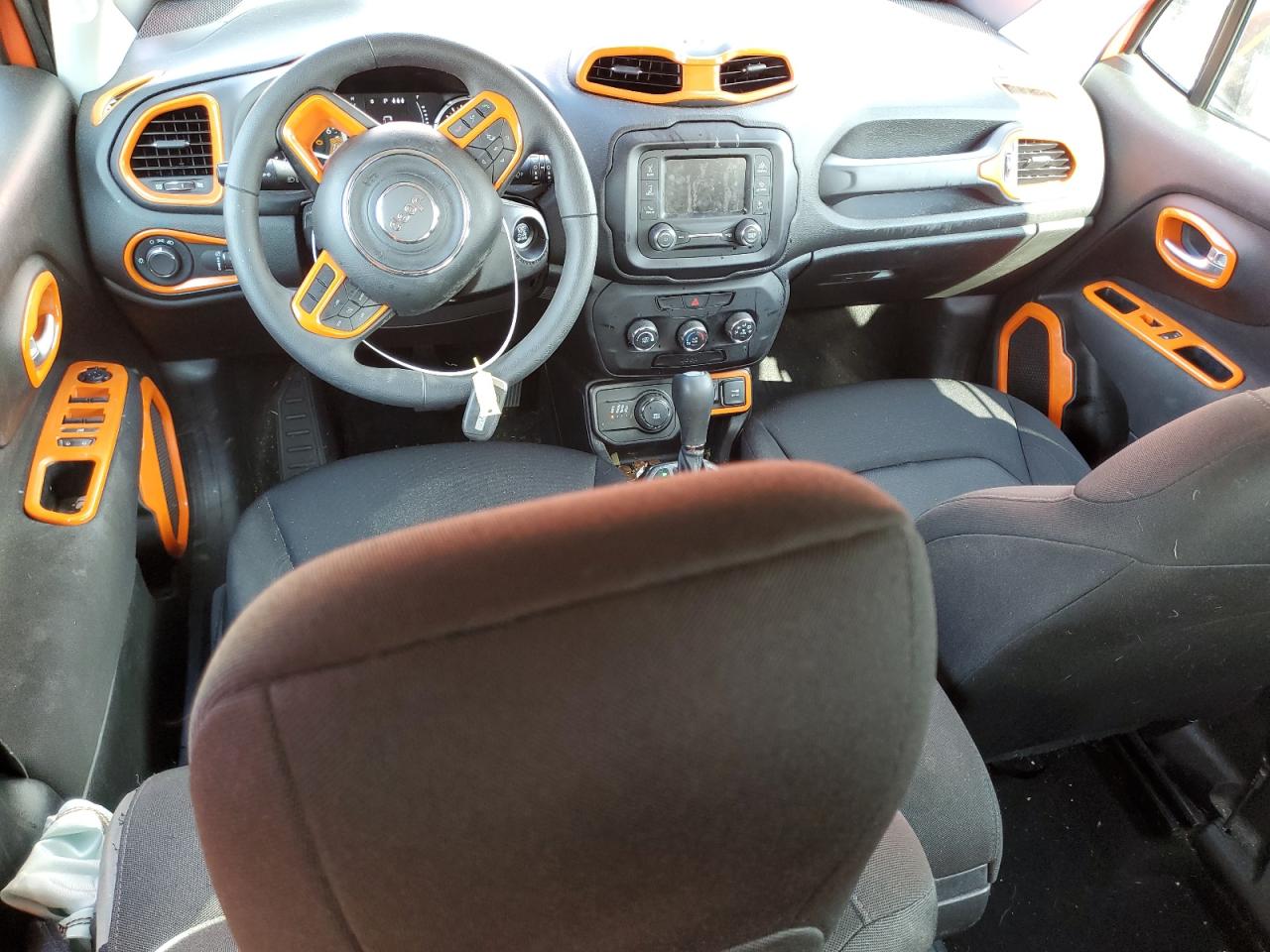 2019 Jeep Renegade VIN ZACNJBAB5KPJ81122 Copart auction photo, front end / side damage thumbnail 8